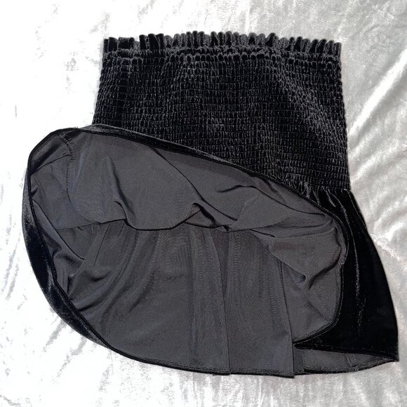 π Bundle Deal: 4 for $20! π Zara flirty velvet skirt M - Picture 8 of 10